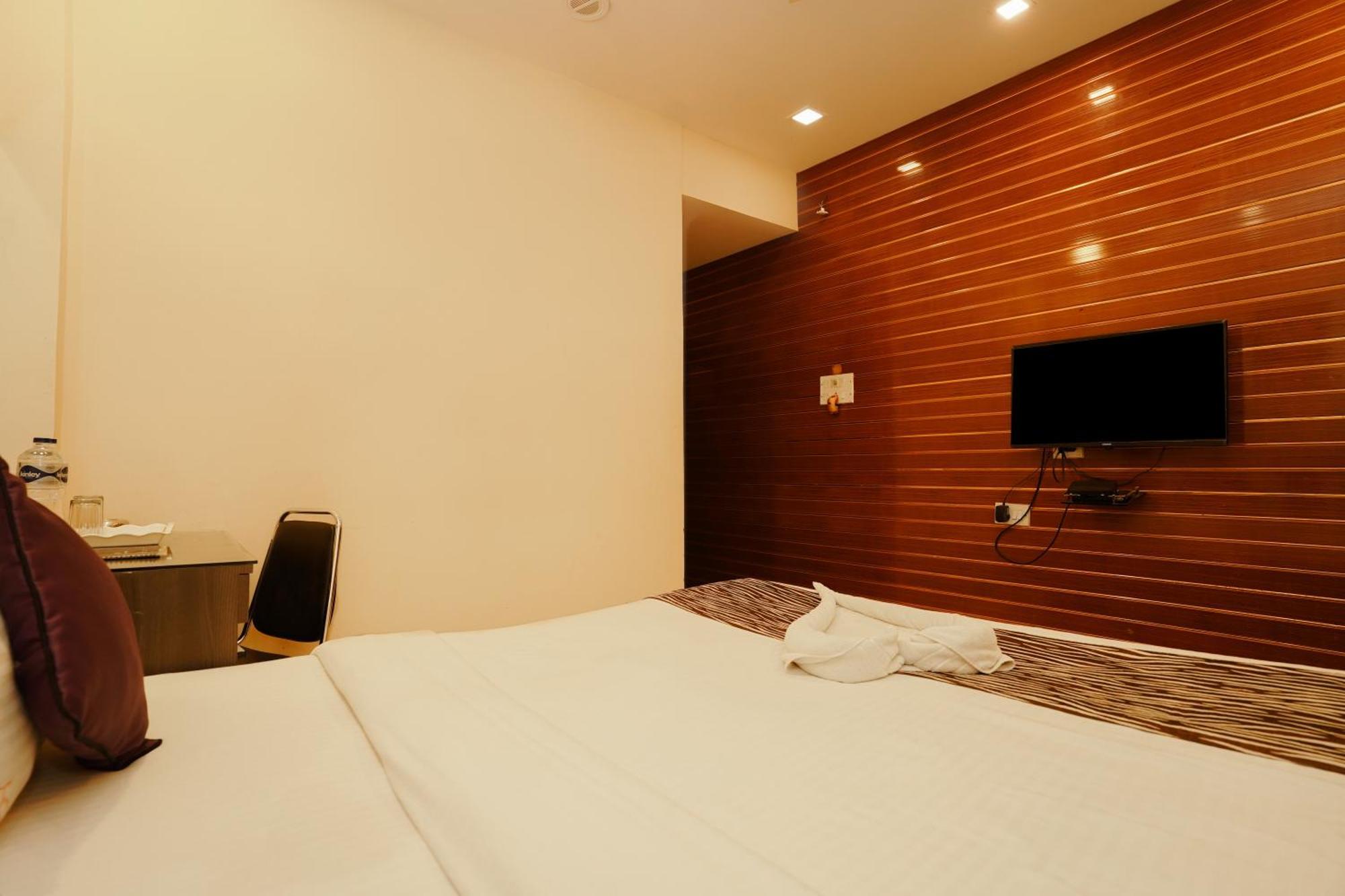 Sheldon Hotel Calcuta Exterior foto