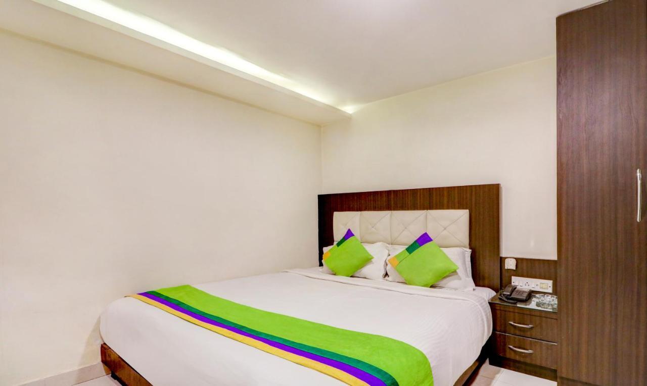 Sheldon Hotel Calcuta Exterior foto