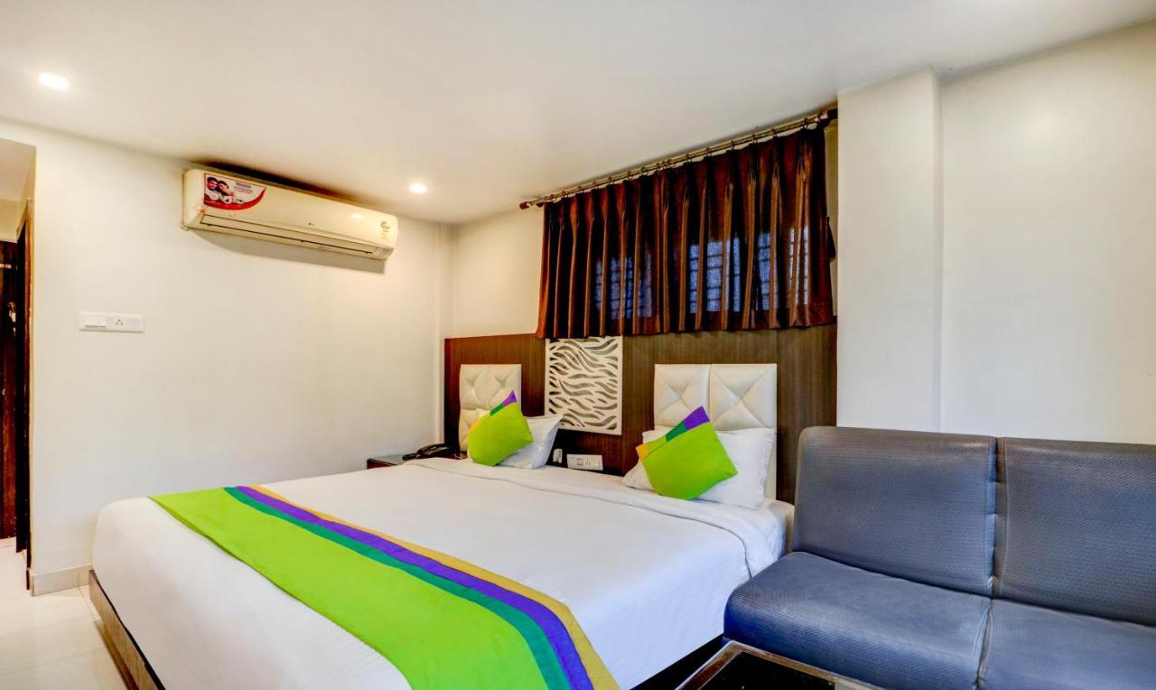 Sheldon Hotel Calcuta Exterior foto